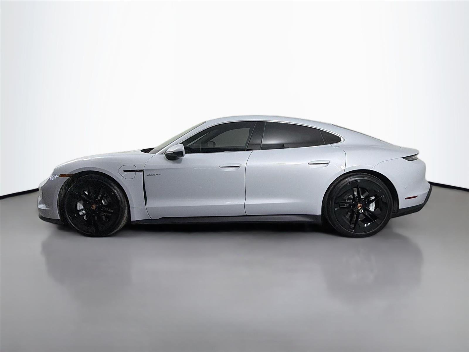 New 2026 Ice Grey Metallic Porsche 4S image 2