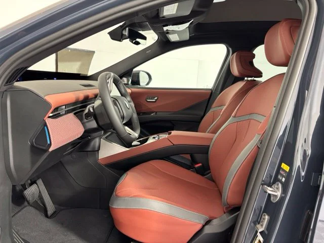 New 2027 Polarized Grey Metallic BMW  image 10