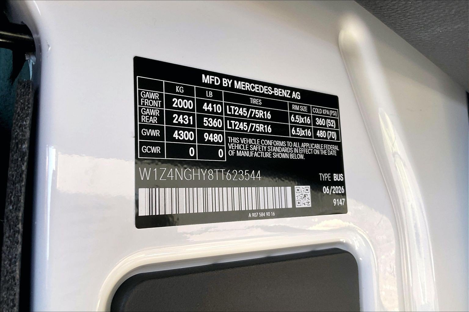 New 2026 Arctic White Mercedes-Benz Passenger 170 WB image 25