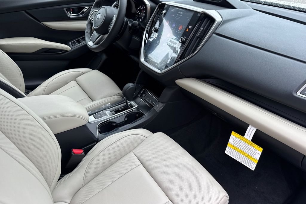 New 2026 CRYSTAL WHITE PEARL Subaru Limited 7-Passenger image 21