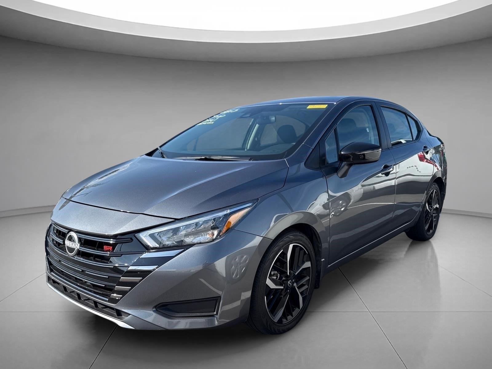 2024 Nissan Versa SR