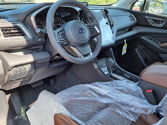 New 2026 CRYSTAL WHITE PEARL Subaru Touring 7-Passenger image 7