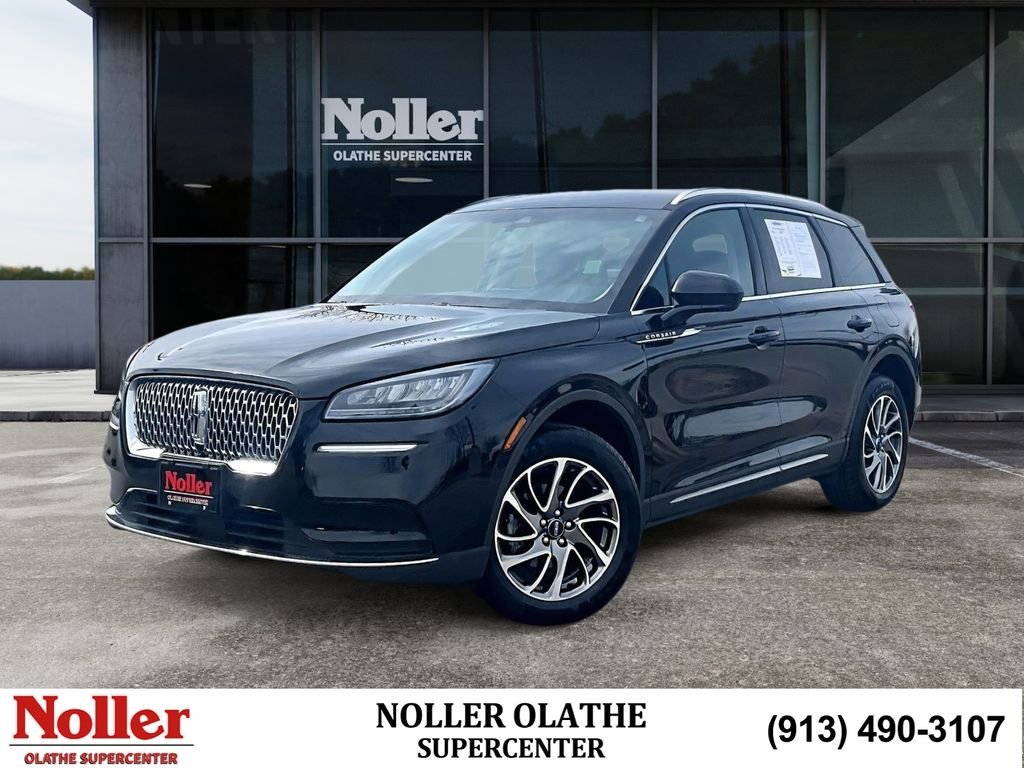 2022 Lincoln Corsair Base