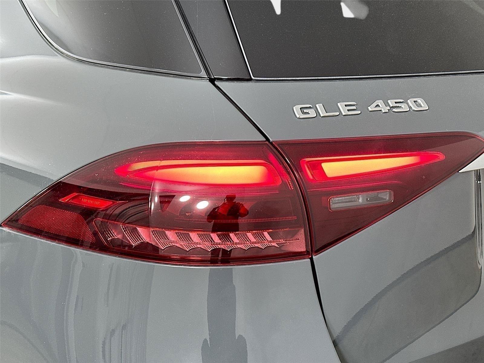Used 2026 Gray Mercedes-Benz GLE 450 image 42