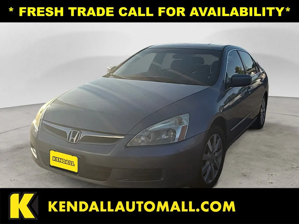 Used 2007 Silver Honda SE image 1