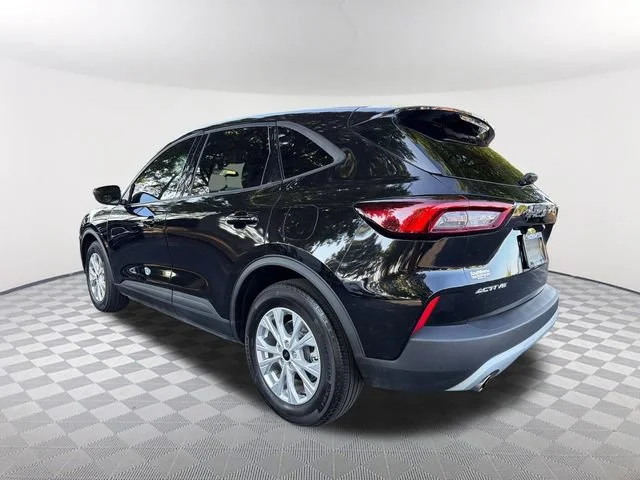 Used 2025 Black Ford Active image 7