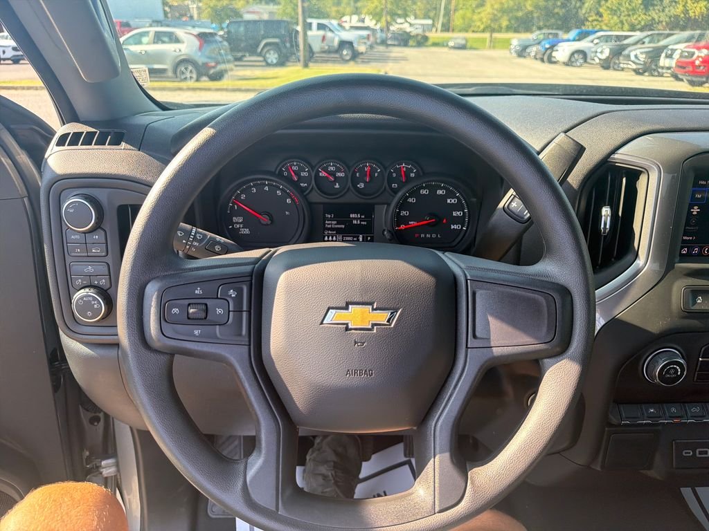 Used 2025 Gray Chevrolet Custom image 17