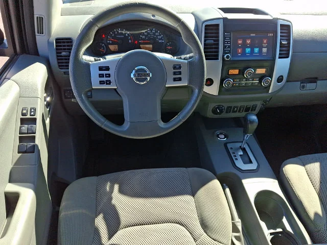 Used 2020 Gray Nissan SV image 11