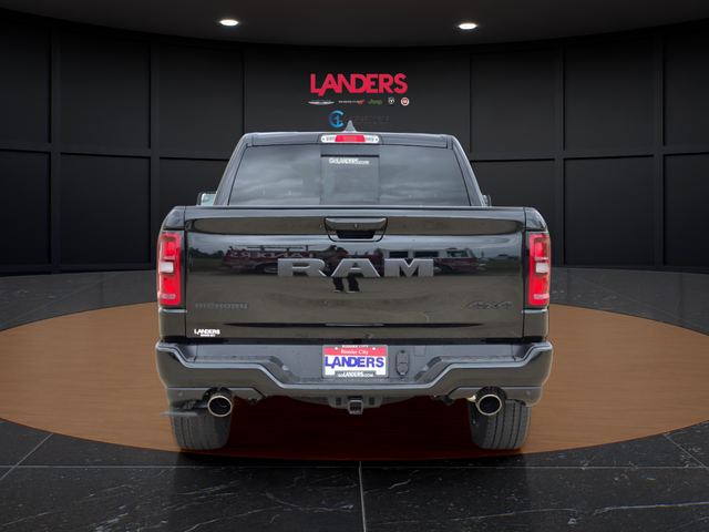 New 2026 Diamond Black Crystal Pearl-Coat Exterior Paint RAM Big Horn/Lone Star image 2