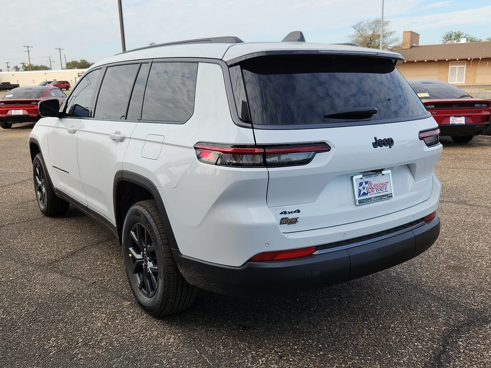 New 2027 White Jeep LAREDO 4X4 image 3
