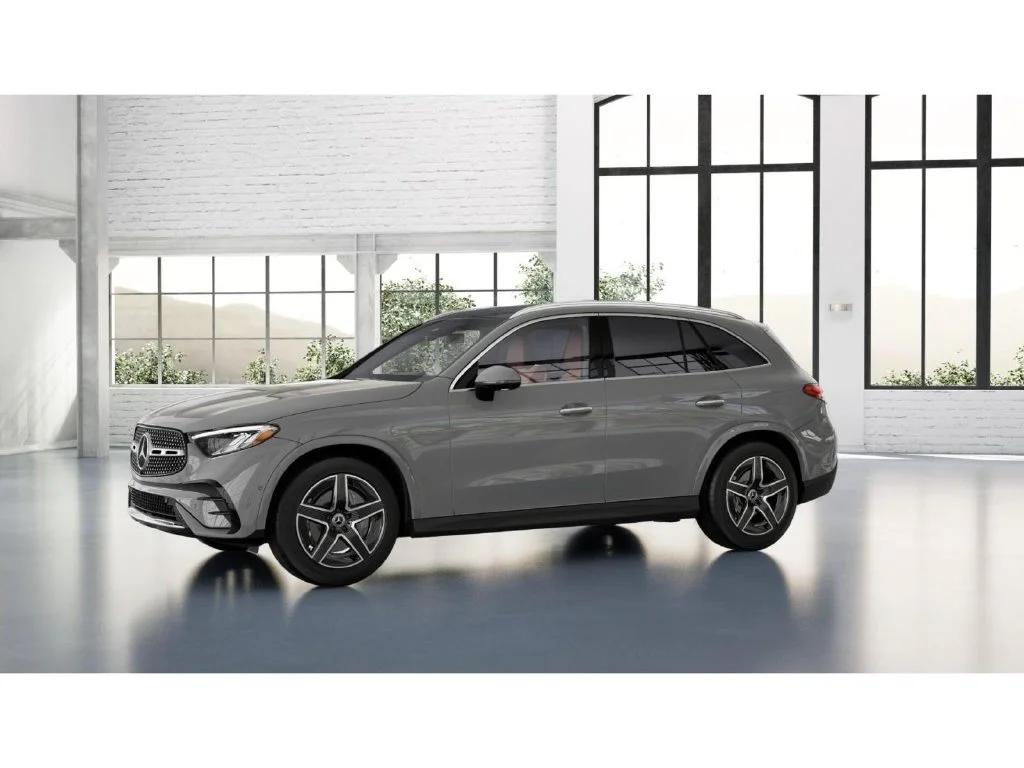 New 2027 White Mercedes-Benz GLC 300 image 68