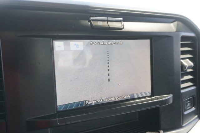 Used 2025 Oxford White Ford XLT image 29