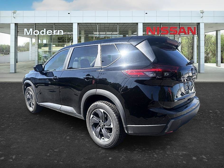 Certified Used 2024 Super Black Nissan SV image 3