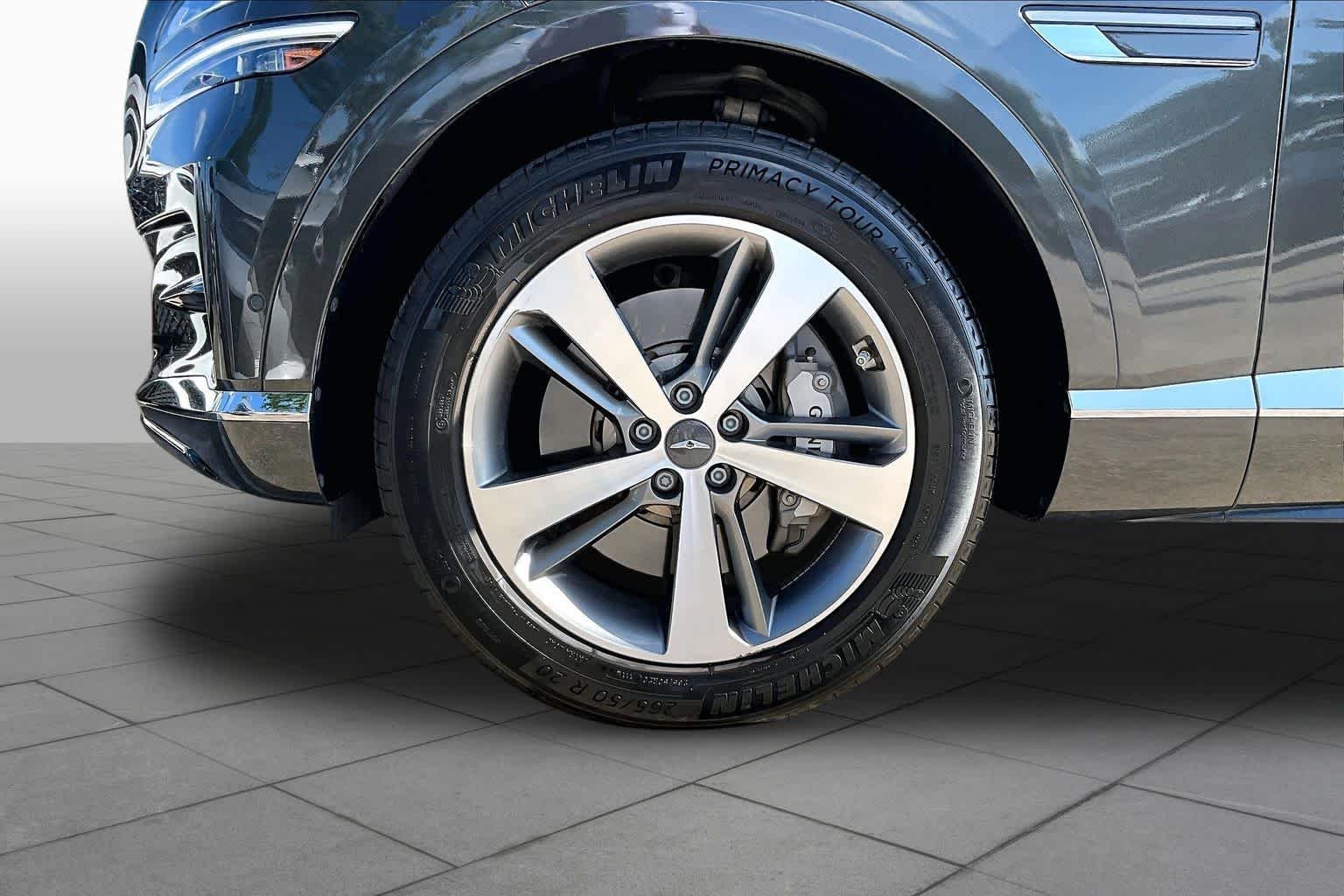 Used 2024 Makalu Gray Genesis  image 11