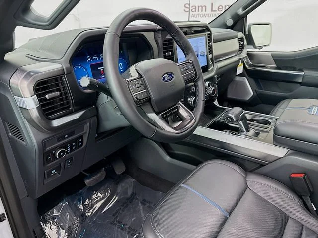 Used 2025 White Metallic Ford Platinum image 9