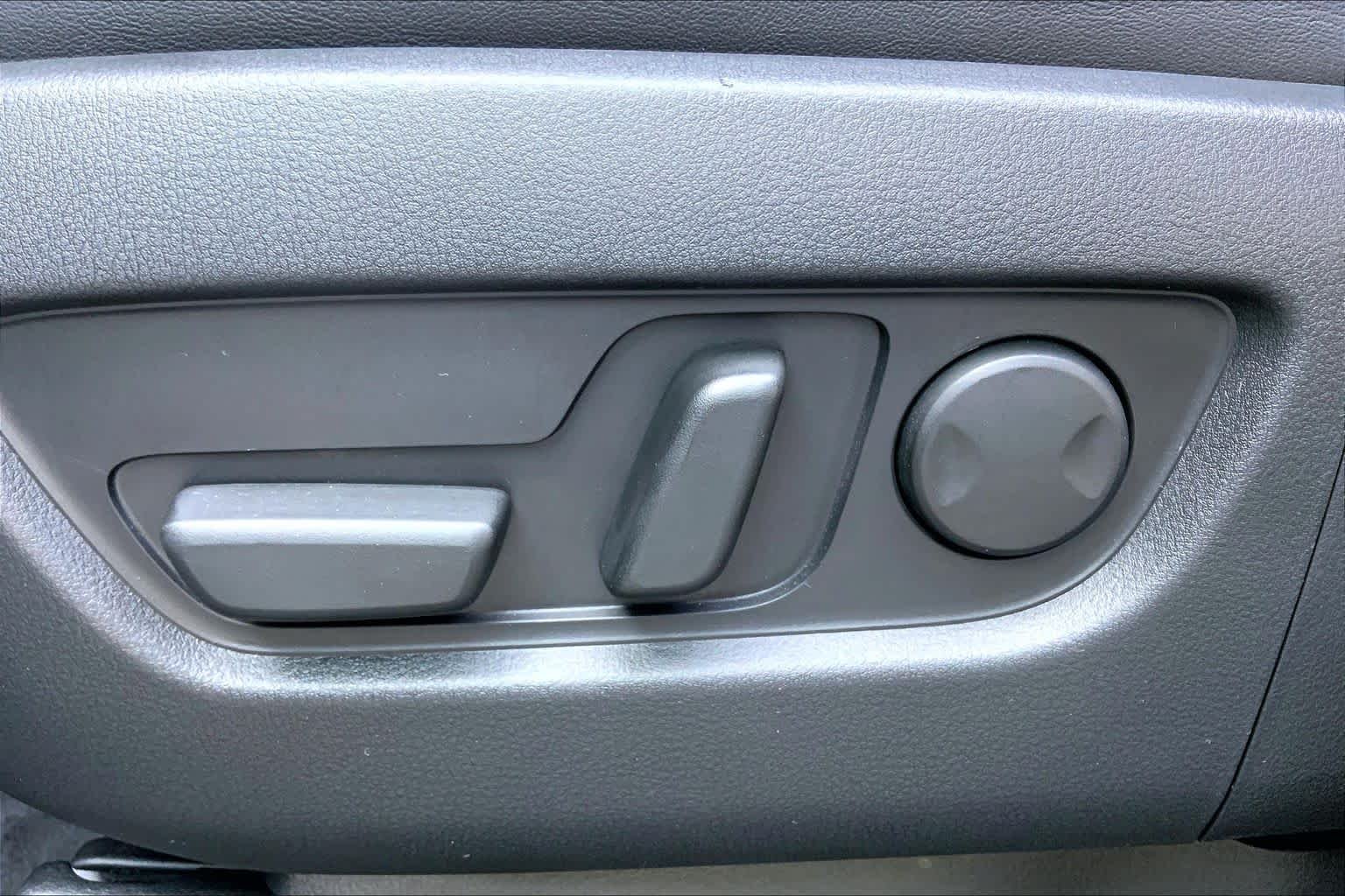 Certified Used 2025 Polymetal Gray Metallic Mazda Premium Plus Package image 35