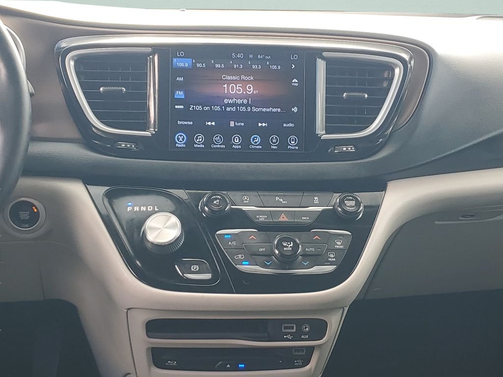 2017 Chrysler Pacifica Touring-L Plus - Photo 15
