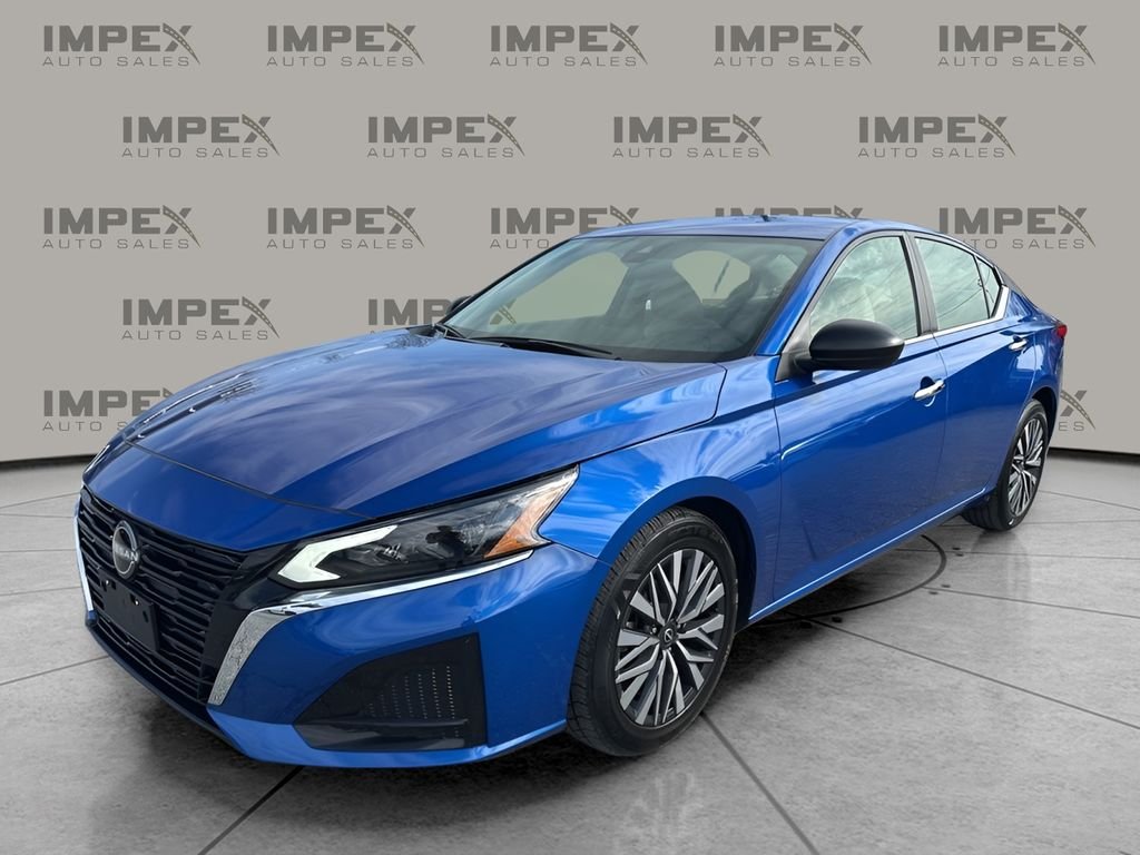 2025 Nissan Altima SV