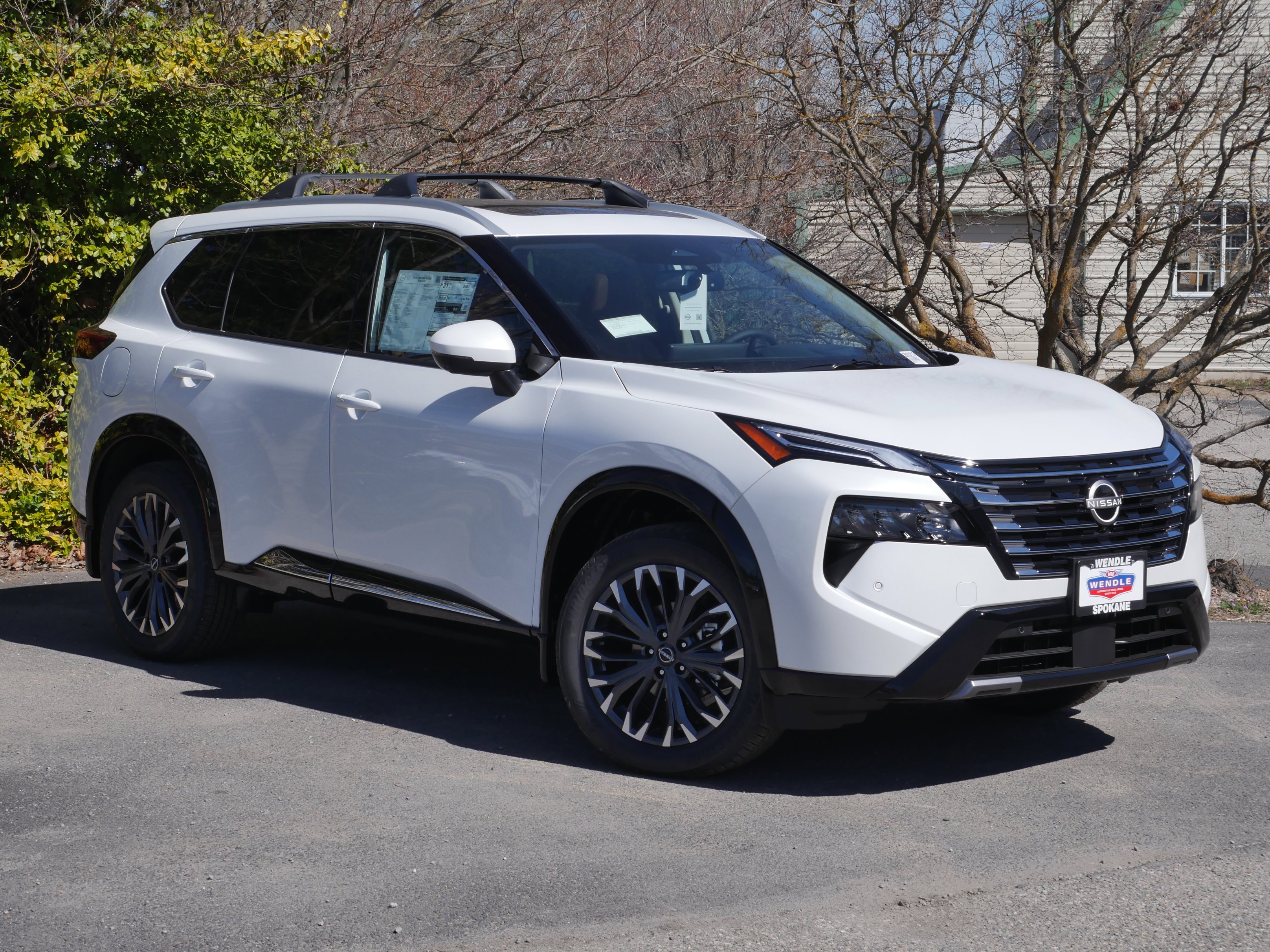 New 2026 Everest White Pearl TriCoat Nissan Platinum image 31