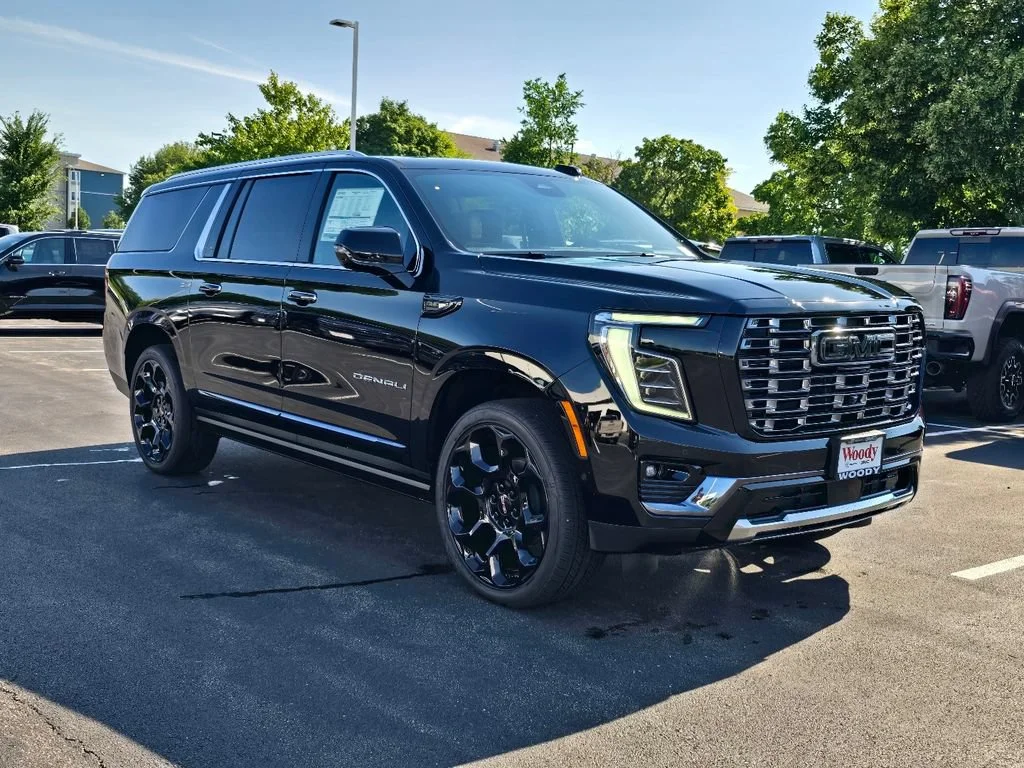 New 2026 Onyx Black GMC Denali Ultimate image 6