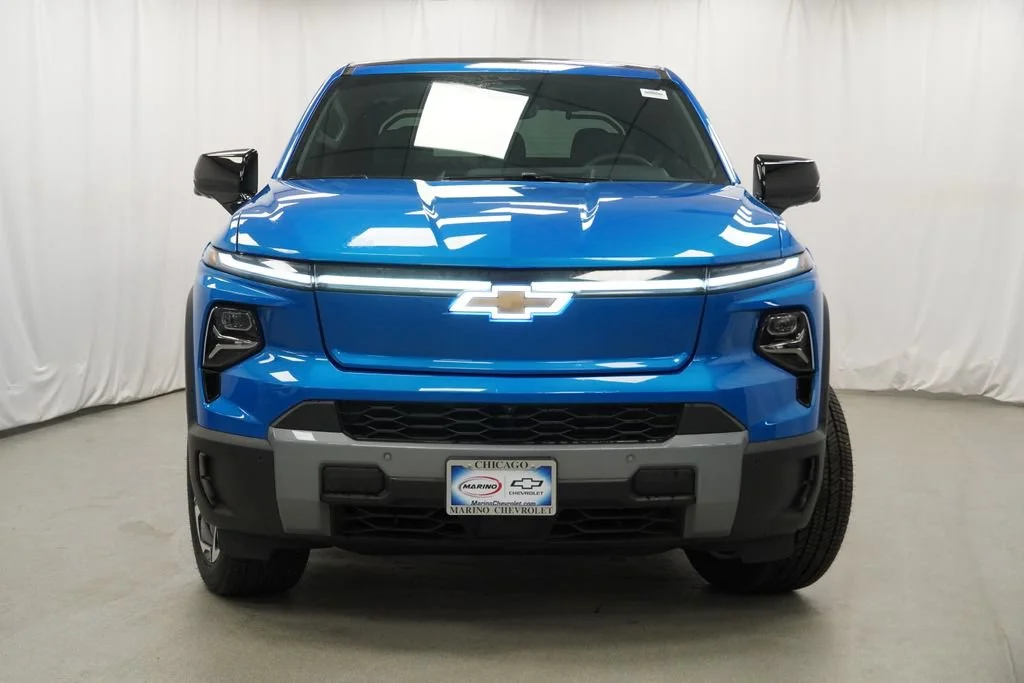New 2026 Riptide Blue Metallic Chevrolet LT - Max Range image 33