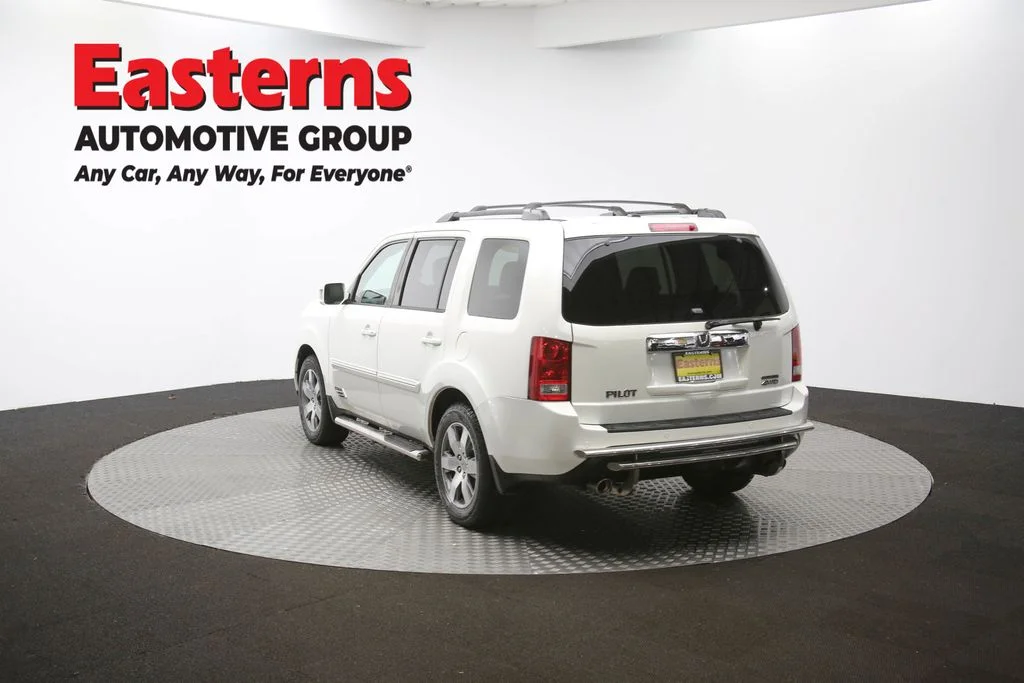 Used 2014 White Honda Touring image 63
