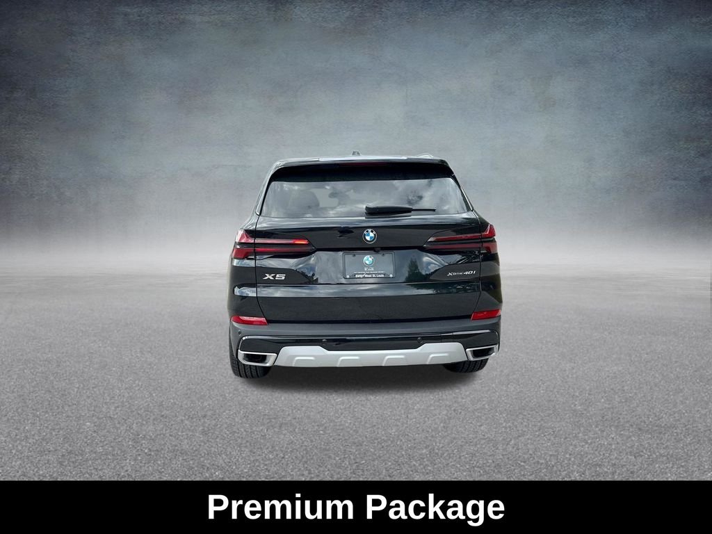 Used 2025 Black BMW xDrive40i image 9