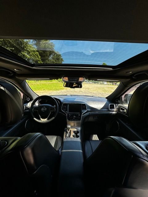 Used 2016 Brilliant Black Crystal Pearlcoat Jeep Summit image 29