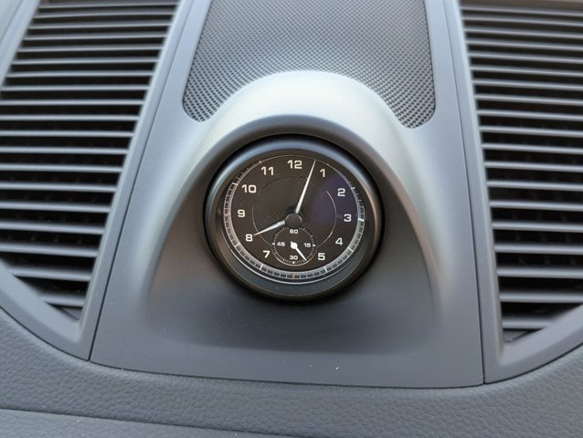 Used 2022 White Porsche  image 16