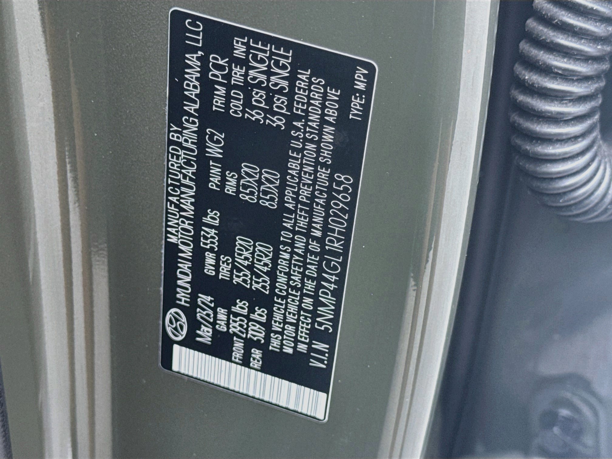 Used 2024 Rockwood Green Hyundai Limited image 33