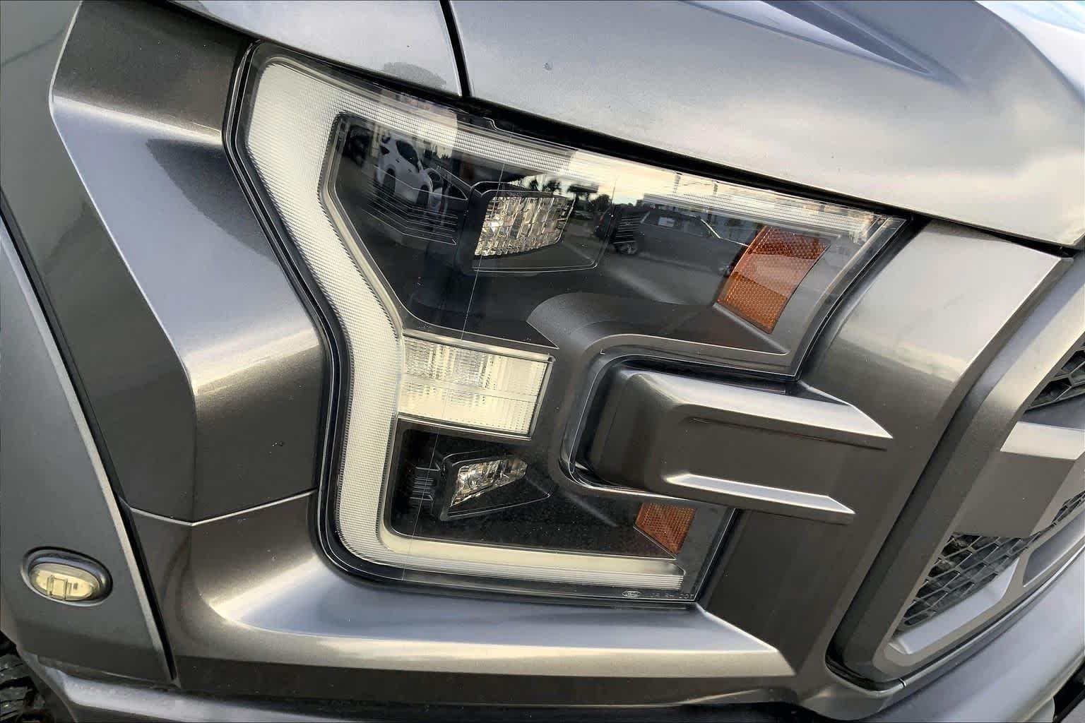 Used 2019 Magnetic Metallic Ford Raptor image 53