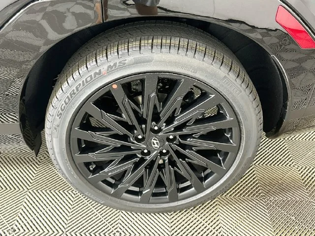 New 2027 Black Hyundai Calligraphy image 21