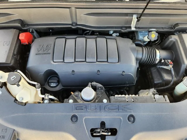 Used 2012 Silver Buick Premium Group image 36