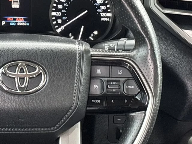 Used 2023 Green Toyota SR5 image 23