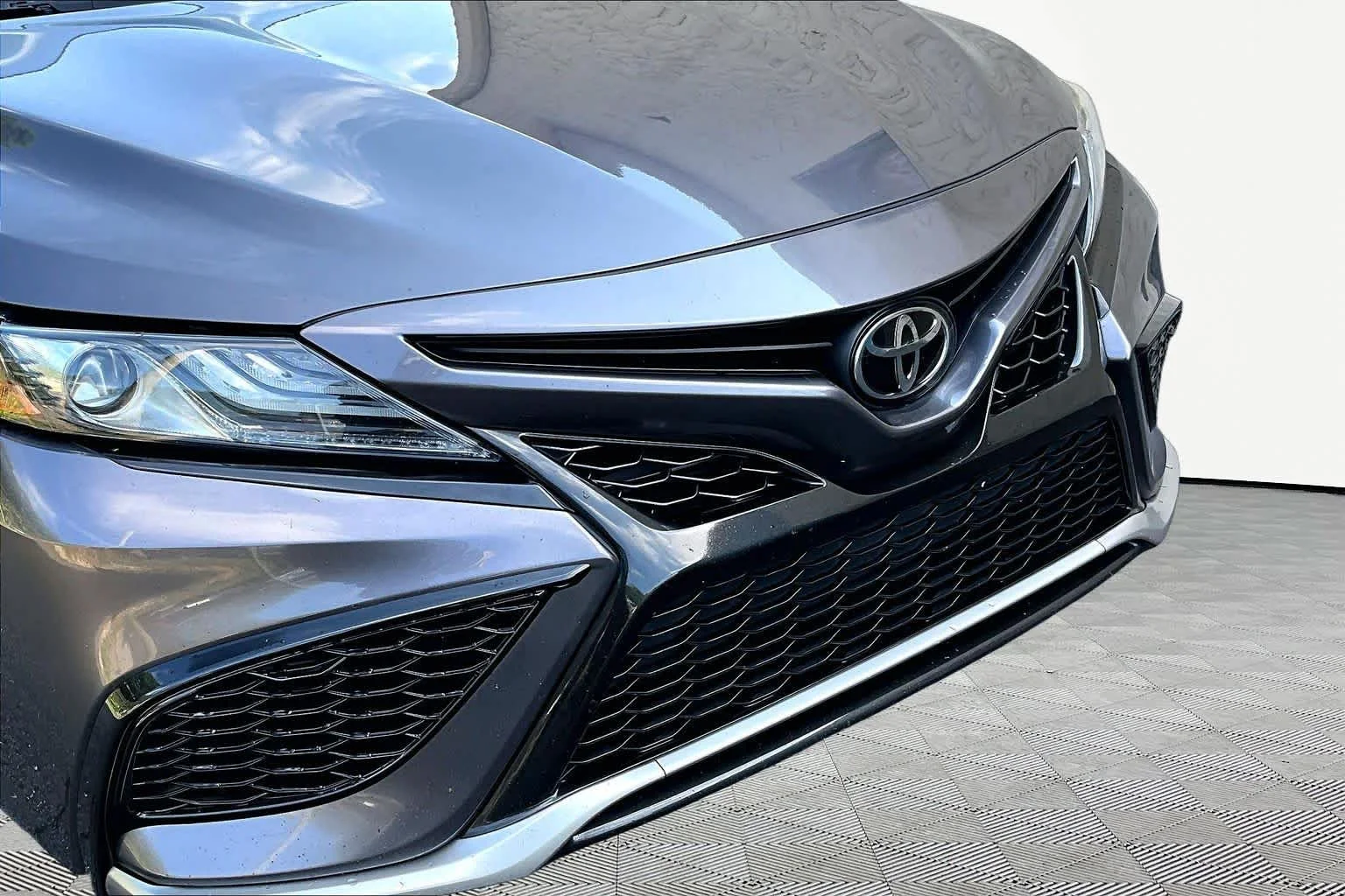 Used 2023 Predawn Gray Mica Toyota XSE image 30