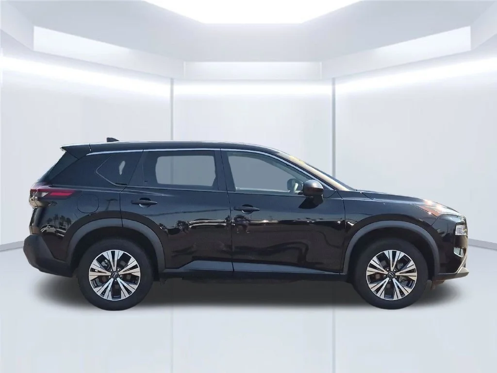 Used 2023 Black Nissan SV image 7