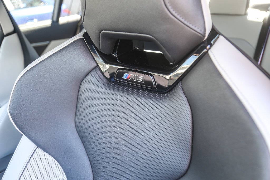 Used 2026 Dark Graphite Metallic BMW Base image 21