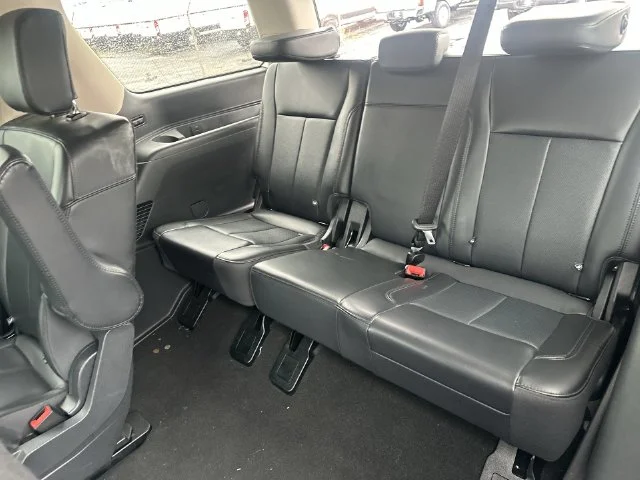 Used 2024 Black Ford XLT image 27