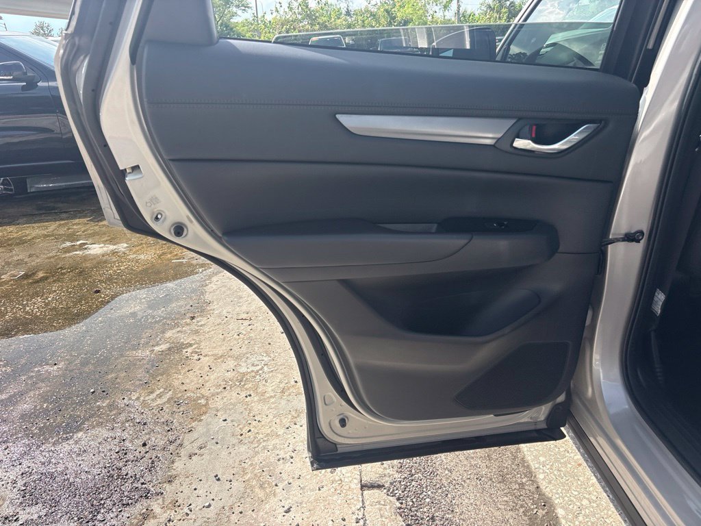 2025 Mazda CX-5 S Preferred package - Photo 15