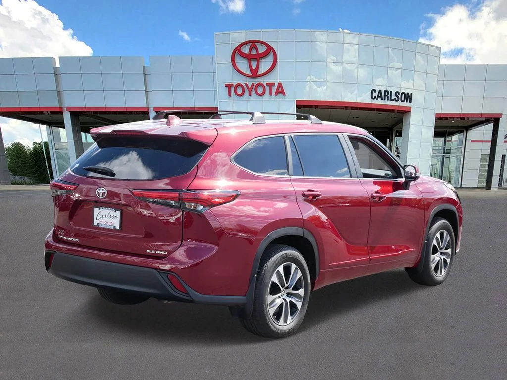 Used 2023 Red Toyota XLE image 5