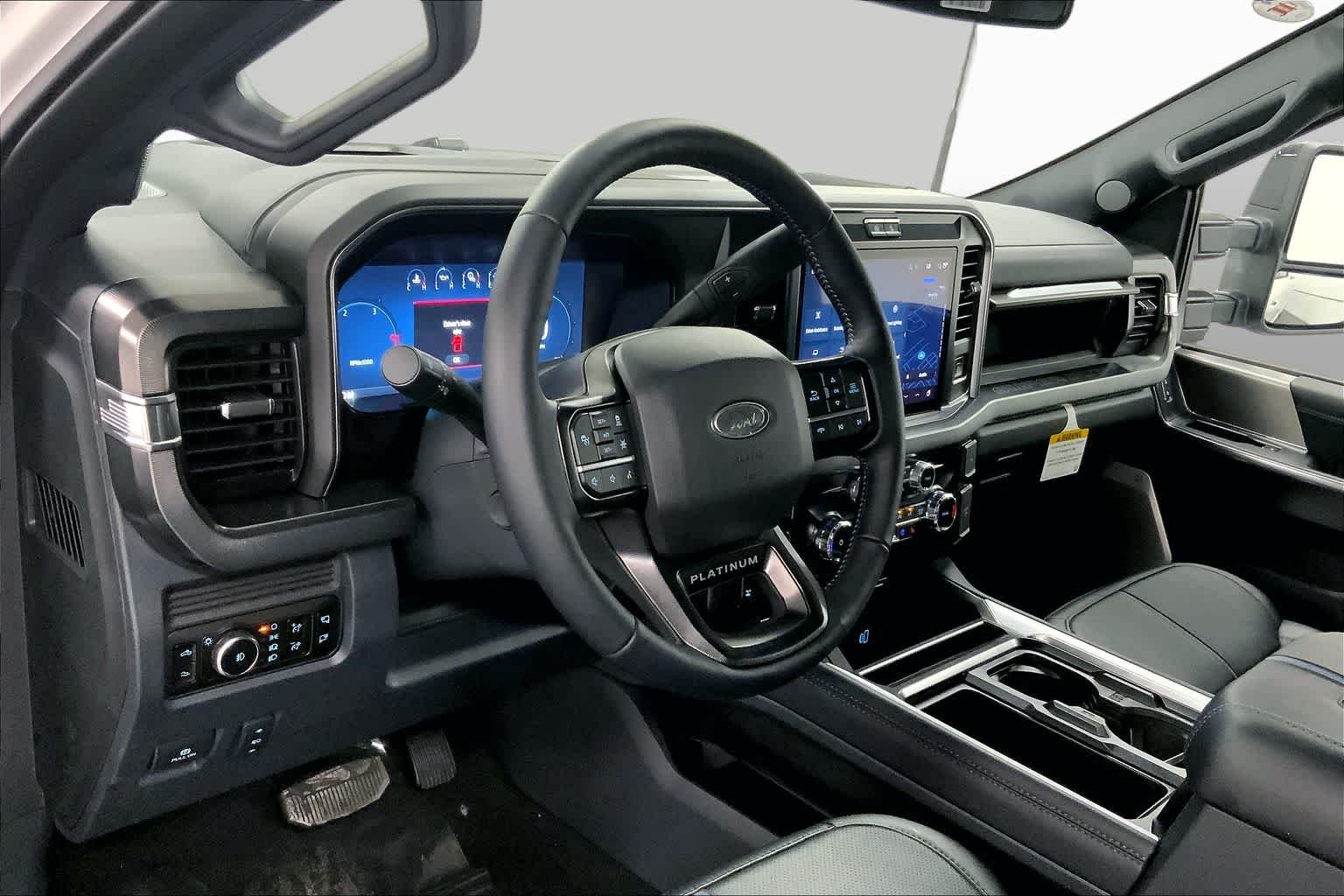 New 2026 Star White Metallic Tri-Coat Ford F-350® Platinum® image 7