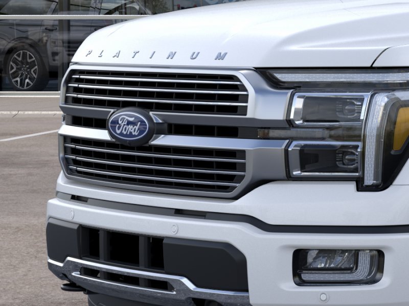 New 2026 Star White Metallic Tri-Coat Ford Platinum® image 17