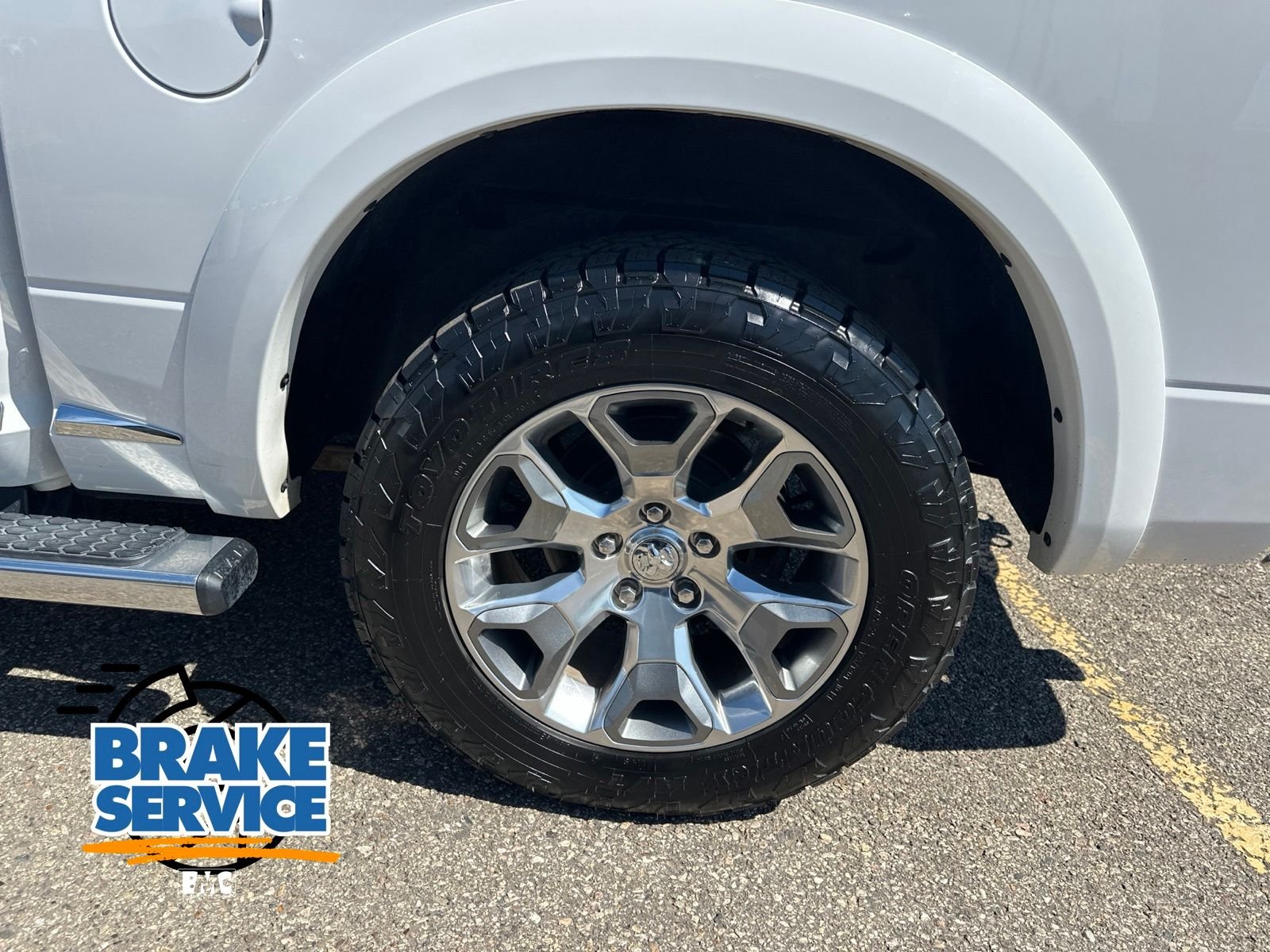Used 2017 White Ram Laramie Longhorn image 10
