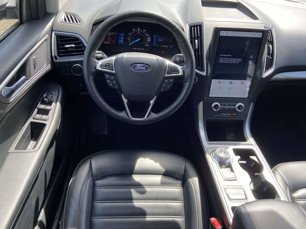 Used 2024 Oxford White Ford SEL image 11