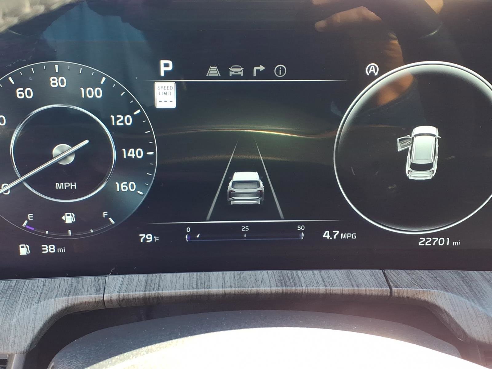 Certified Used 2024 Gravity Gray Kia SX image 14