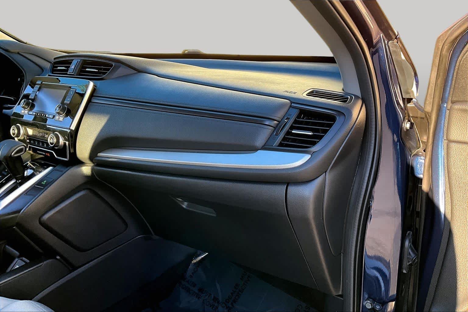 Used 2019 Obsidian Blue Pearl Honda LX image 19