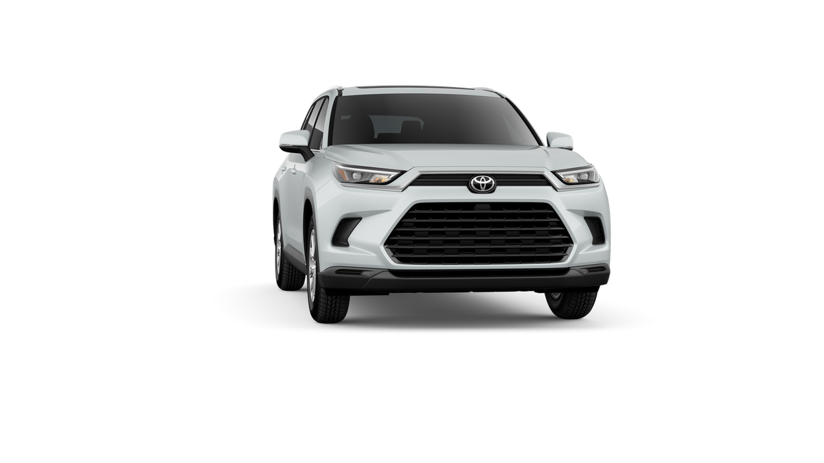 New 2026 Wind Chill Pearl Toyota XLE image 16