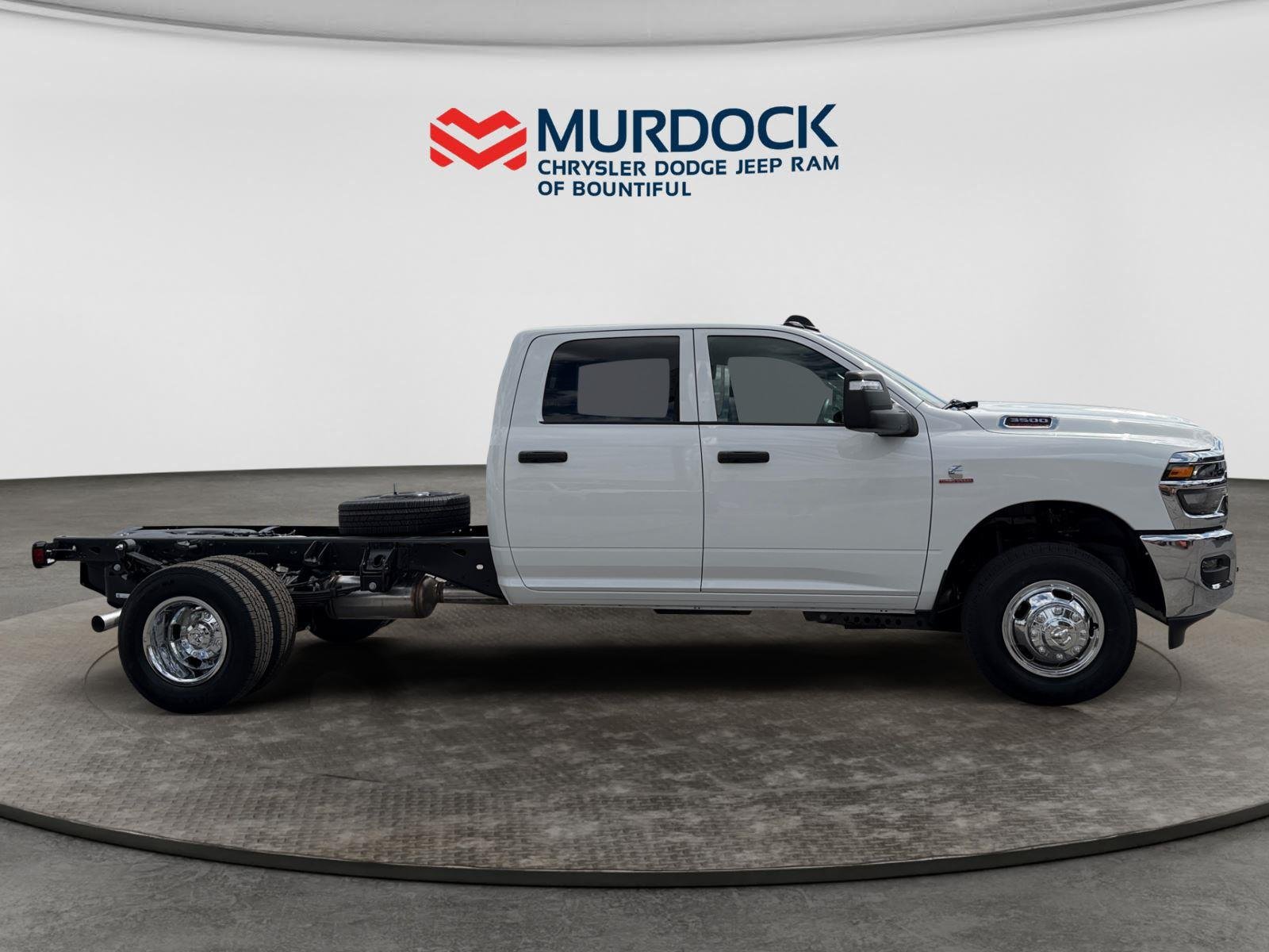 New 2026 Bright White Clearcoat RAM Tradesman image 6