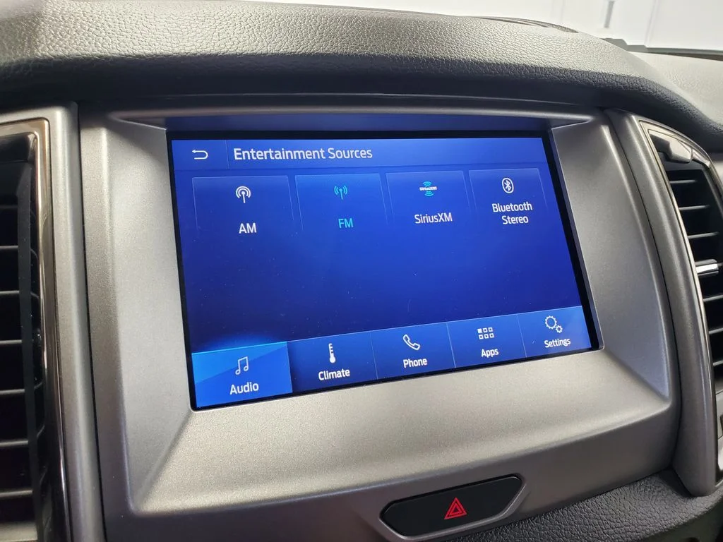 Used 2023 Black Ford XLT image 16