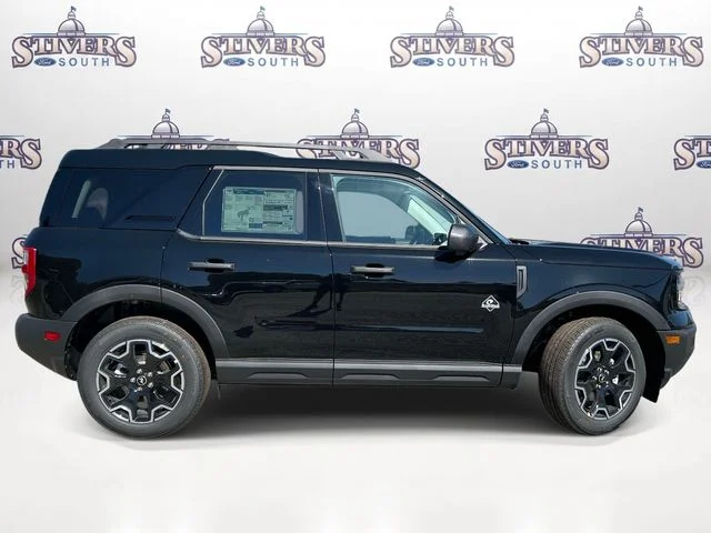 New 2026 Black Ford Outer Banks image 2